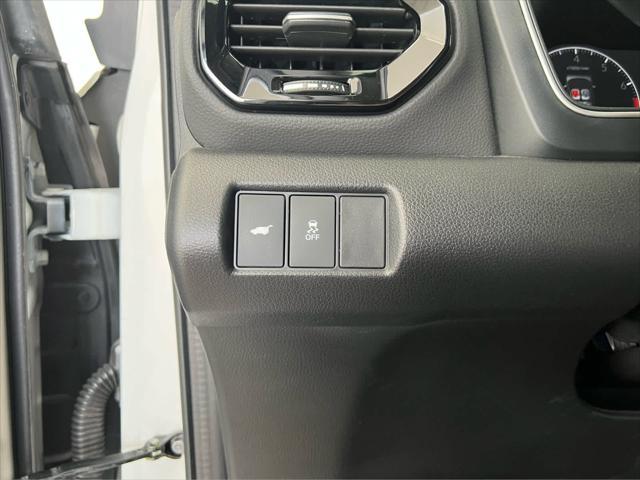 used 2023 Honda Pilot car, priced at $39,990