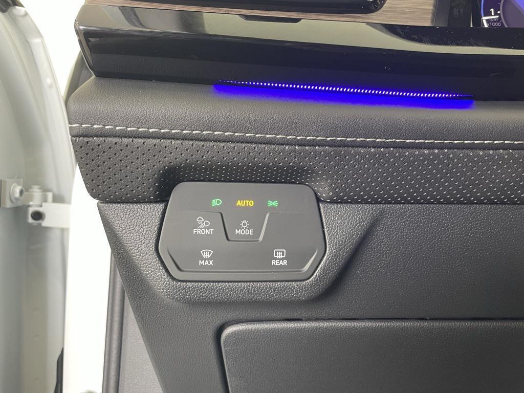 new 2025 Volkswagen Atlas car, priced at $49,150
