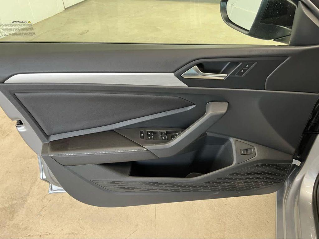 new 2025 Volkswagen Jetta car, priced at $26,021