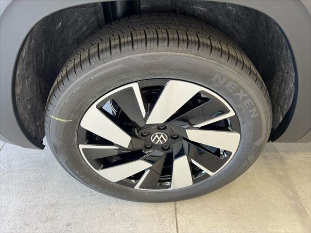 new 2025 Volkswagen Atlas Cross Sport car, priced at $43,990