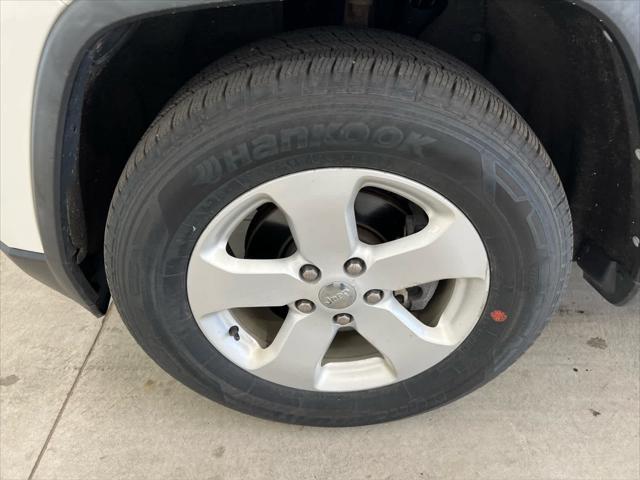 used 2011 Jeep Grand Cherokee car, priced at $8,999
