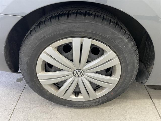 used 2017 Volkswagen Jetta car, priced at $4,999