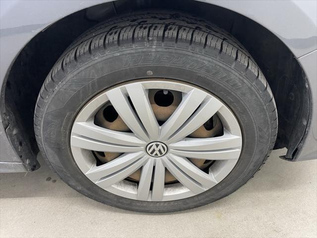 used 2017 Volkswagen Jetta car, priced at $4,999