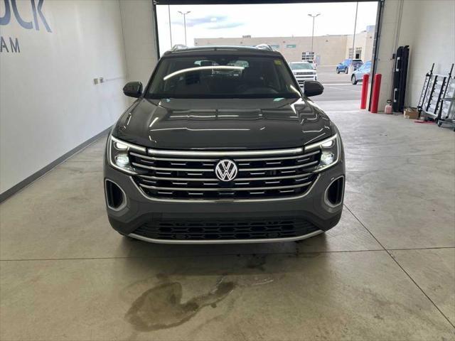new 2025 Volkswagen Atlas car, priced at $51,550