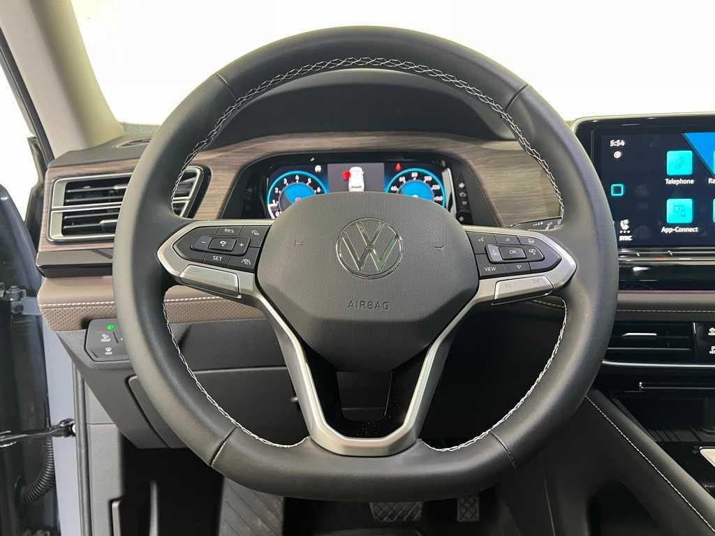 new 2025 Volkswagen Atlas car, priced at $51,050