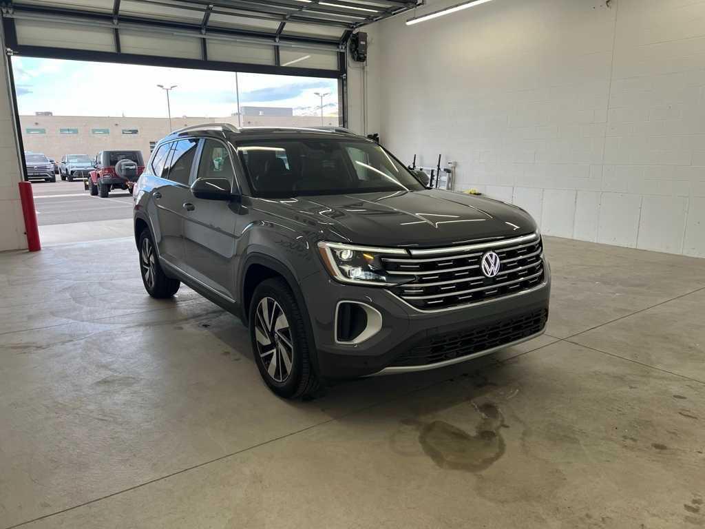 new 2025 Volkswagen Atlas car, priced at $51,050