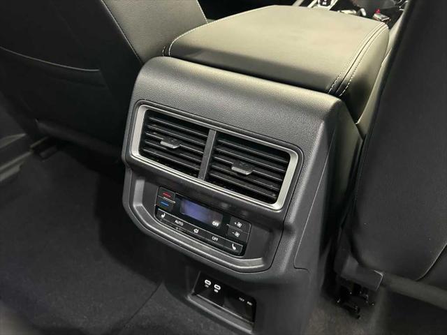 new 2025 Volkswagen Atlas car, priced at $49,364