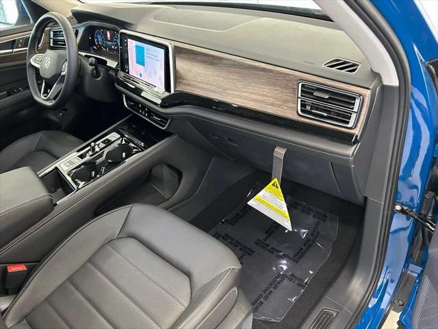 new 2025 Volkswagen Atlas car, priced at $49,364