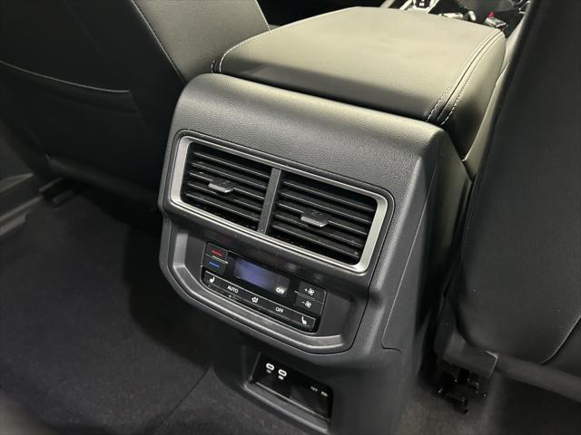 new 2025 Volkswagen Atlas car, priced at $45,943