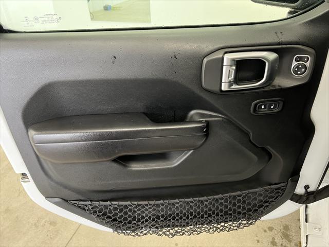 used 2020 Jeep Gladiator car, priced at $26,999