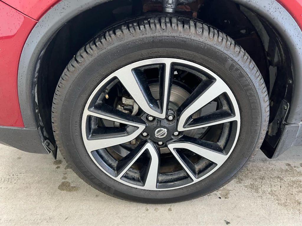 used 2020 Nissan Rogue car, priced at $17,999