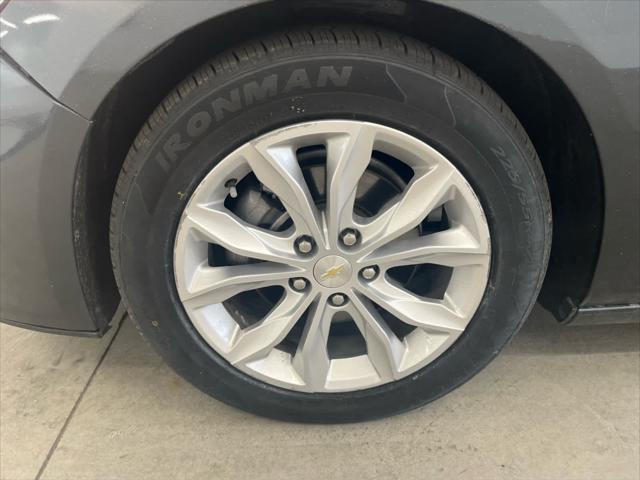 used 2020 Chevrolet Malibu car, priced at $14,999
