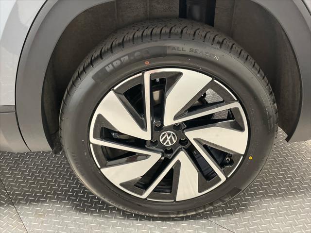 used 2024 Volkswagen Atlas car, priced at $33,499