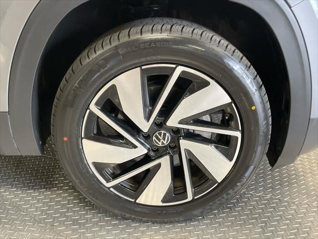 used 2024 Volkswagen Atlas car, priced at $33,499