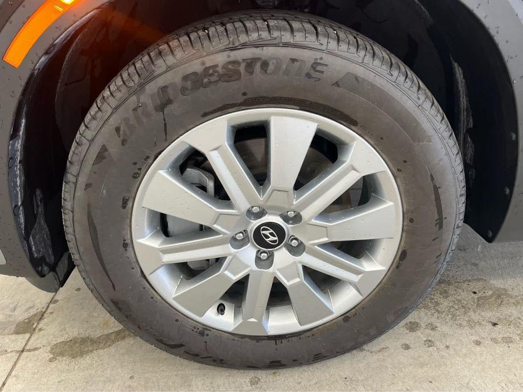 used 2025 Hyundai Palisade car, priced at $37,855