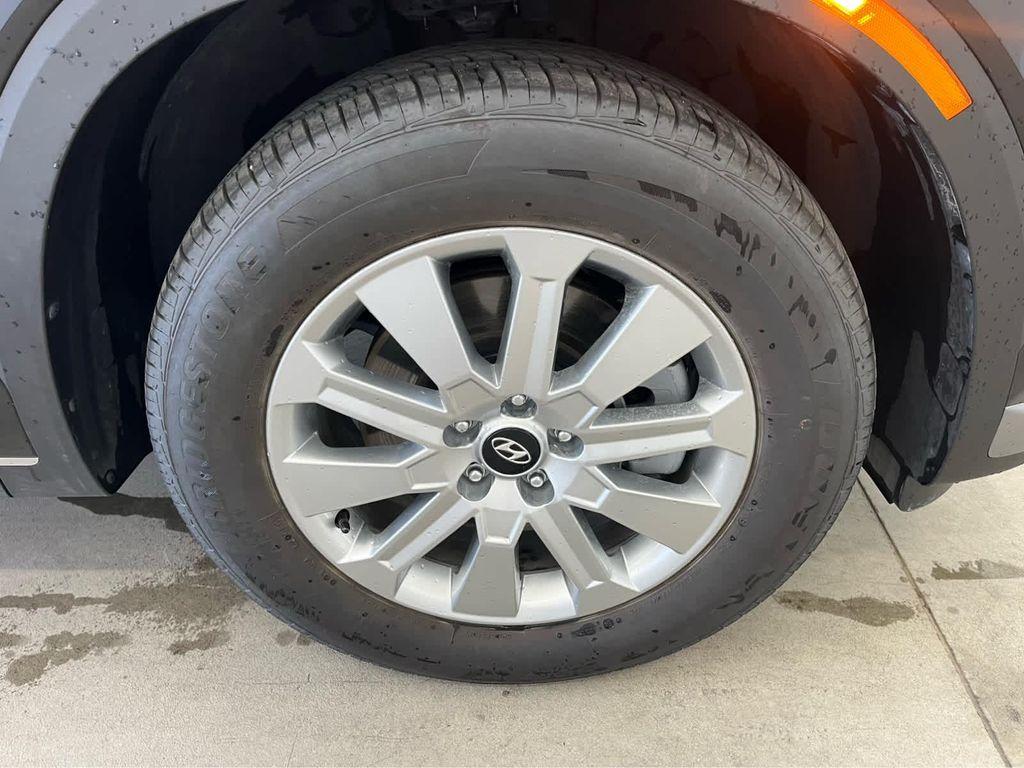 used 2025 Hyundai Palisade car, priced at $37,855