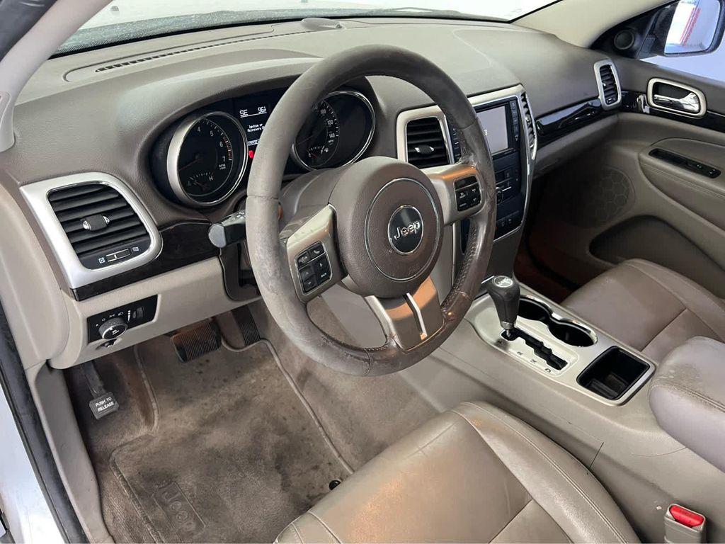 used 2013 Jeep Grand Cherokee car, priced at $5,499