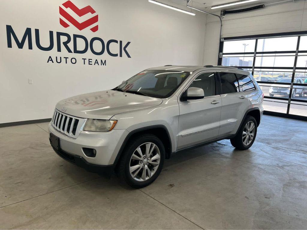 used 2013 Jeep Grand Cherokee car, priced at $5,499