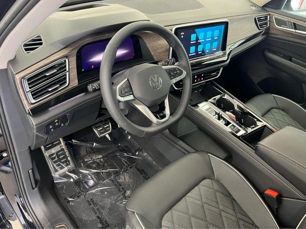 new 2025 Volkswagen Atlas car, priced at $53,950