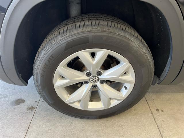used 2018 Volkswagen Atlas car, priced at $13,999