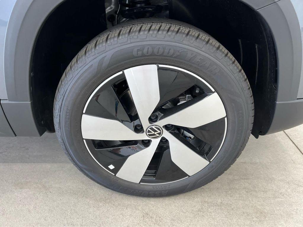 new 2025 Volkswagen Taos car, priced at $28,283