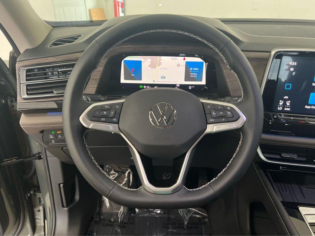 new 2025 Volkswagen Atlas car, priced at $49,428