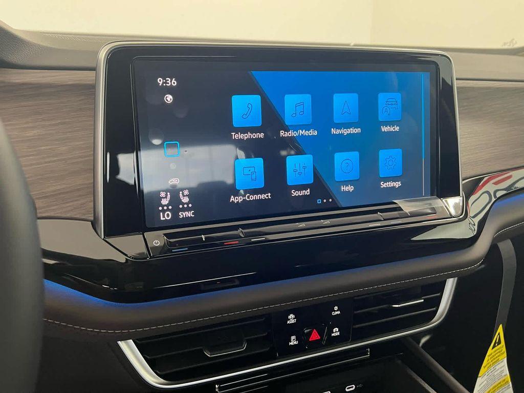 new 2025 Volkswagen Atlas car, priced at $49,428