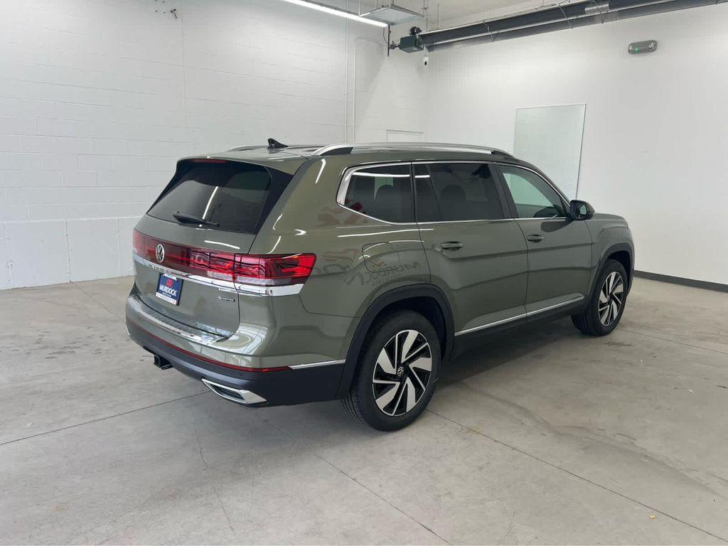 new 2025 Volkswagen Atlas car, priced at $49,428