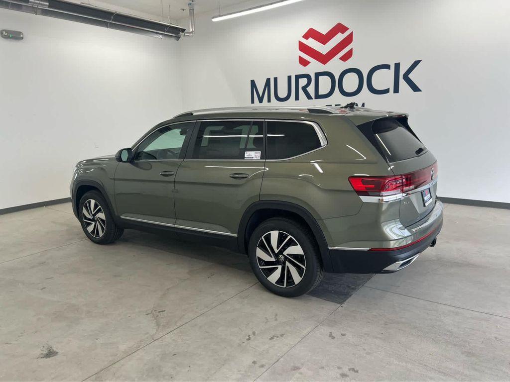 new 2025 Volkswagen Atlas car, priced at $49,428