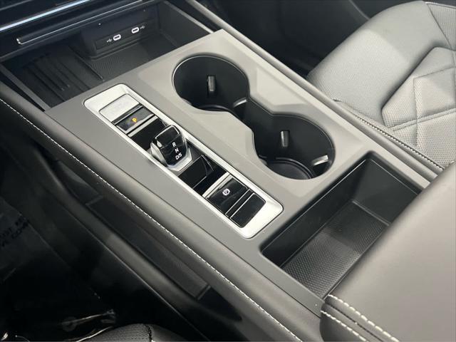new 2025 Volkswagen Atlas car, priced at $40,513