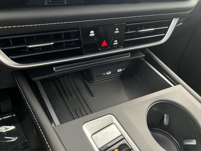 new 2025 Volkswagen Atlas car, priced at $40,513