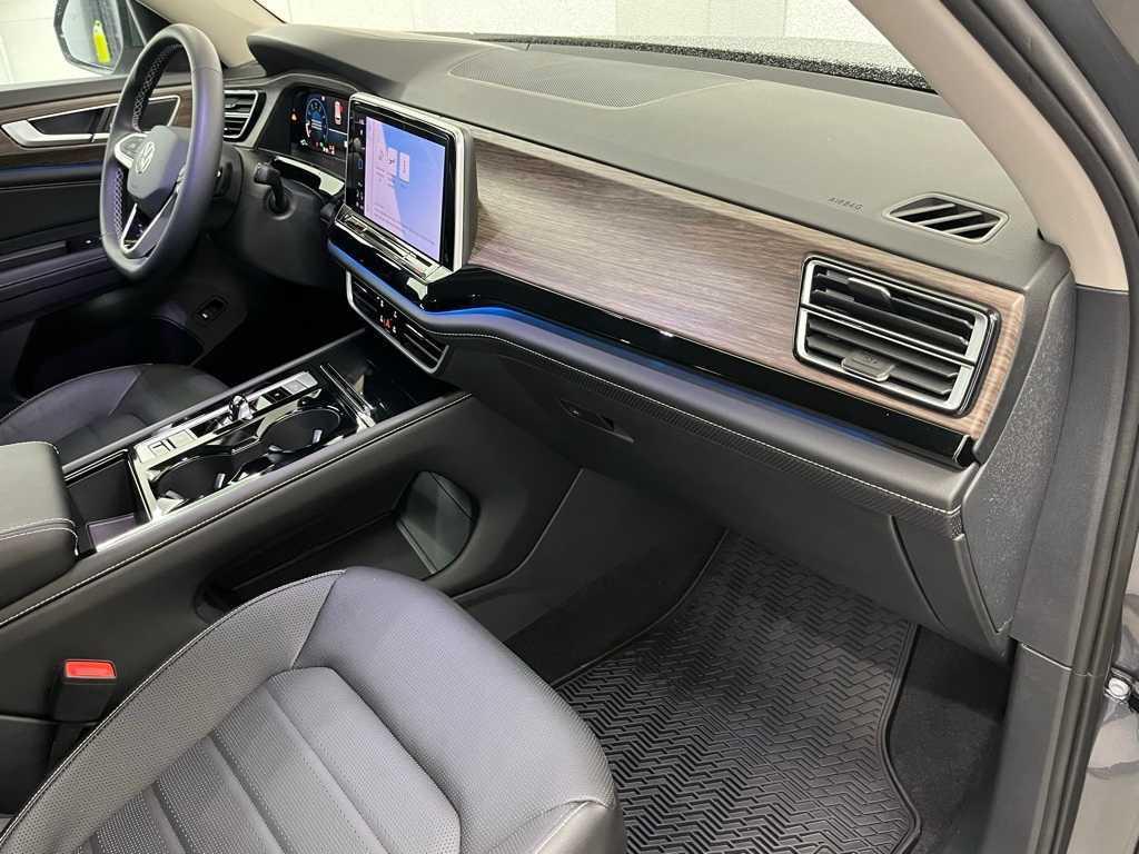 used 2024 Volkswagen Atlas car, priced at $36,750