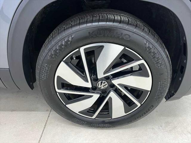 used 2024 Volkswagen Atlas car, priced at $39,999