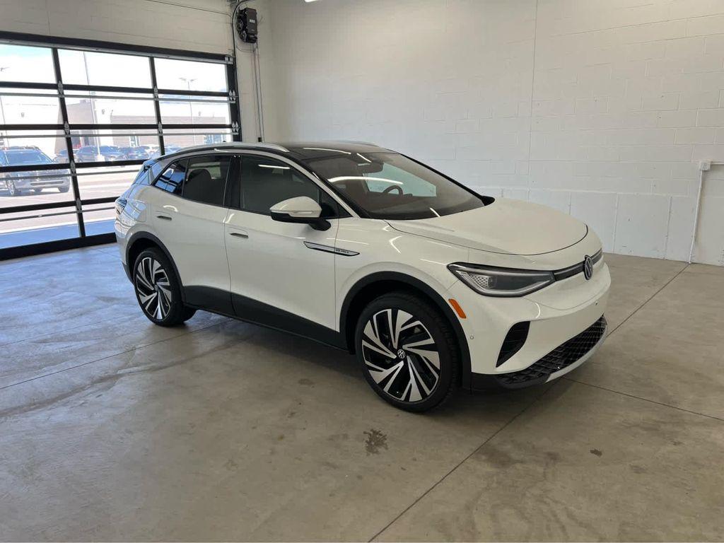 new 2025 Volkswagen ID.4 car, priced at $56,390