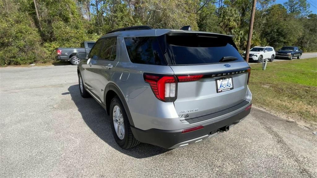 new 2025 Ford Explorer car, priced at $43,370