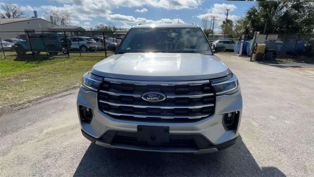 new 2025 Ford Explorer car, priced at $43,370