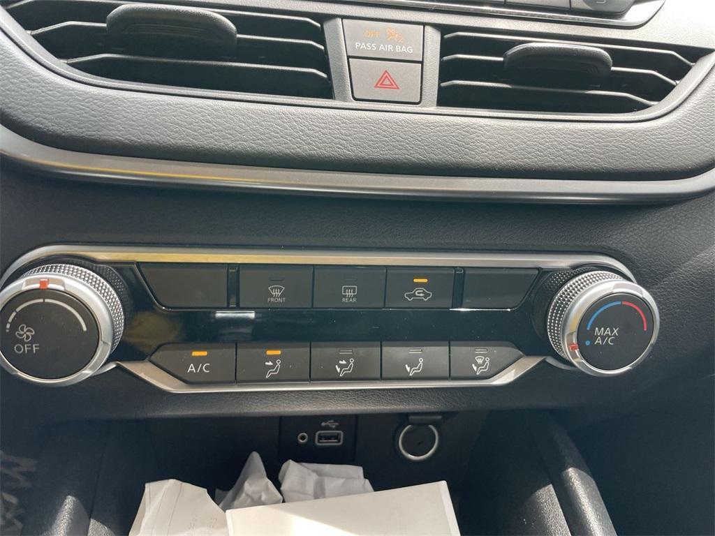 used 2022 Nissan Altima car, priced at $18,391