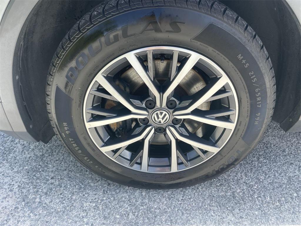 used 2021 Volkswagen Tiguan car, priced at $17,499