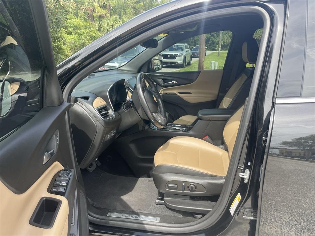 used 2022 Chevrolet Equinox car, priced at $27,520