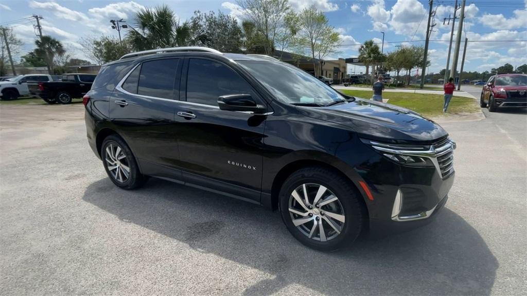 used 2022 Chevrolet Equinox car, priced at $27,520