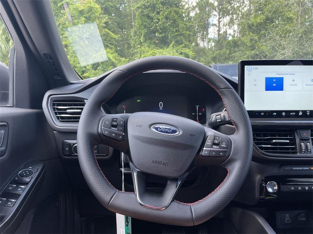 new 2025 Ford Escape car, priced at $31,679