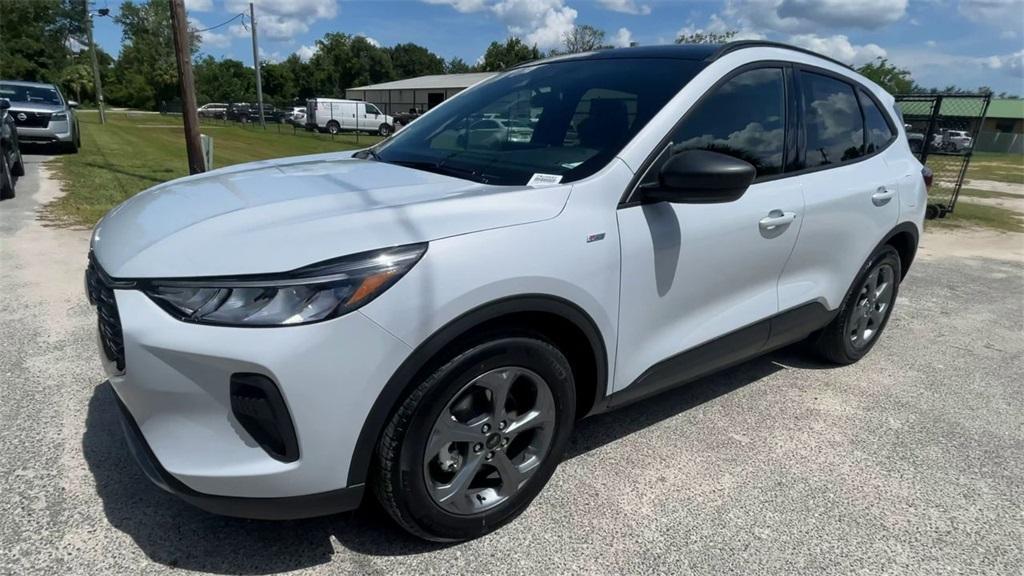 new 2025 Ford Escape car, priced at $31,679