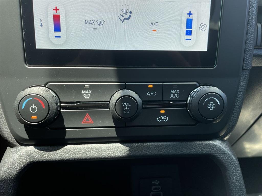 new 2025 Ford Ranger car, priced at $33,457