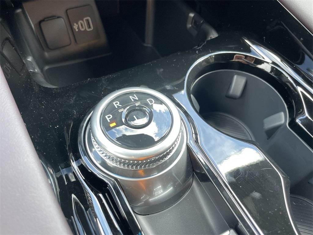 new 2025 Ford Explorer car, priced at $51,585