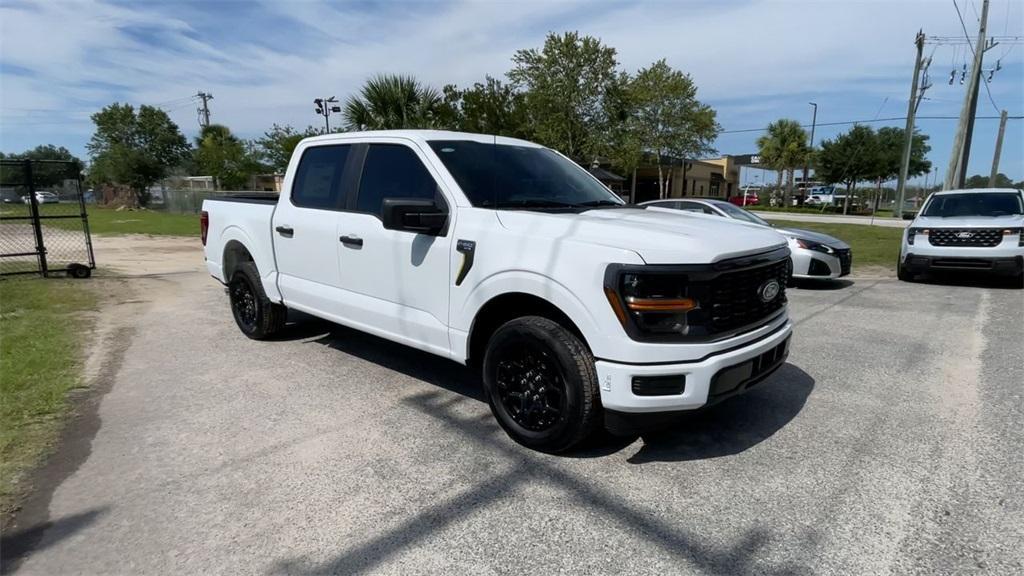 new 2025 Ford F-150 car, priced at $43,861