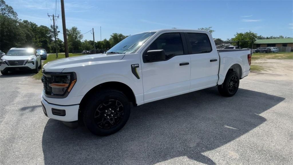 new 2025 Ford F-150 car, priced at $43,861