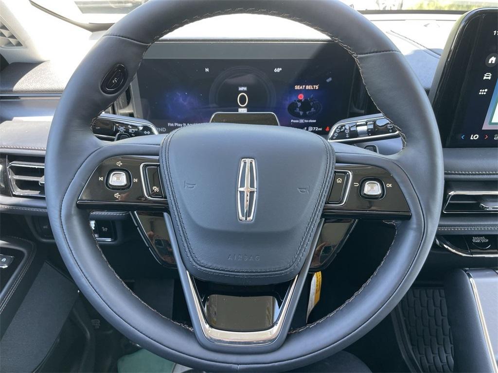 new 2025 Lincoln Aviator car