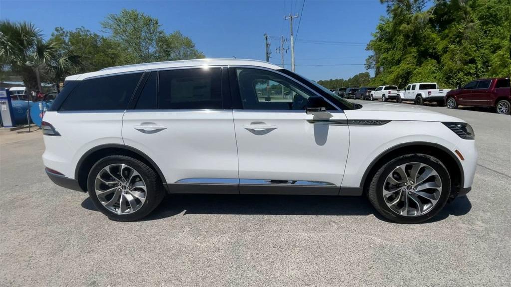new 2025 Lincoln Aviator car