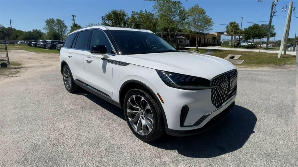 new 2025 Lincoln Aviator car