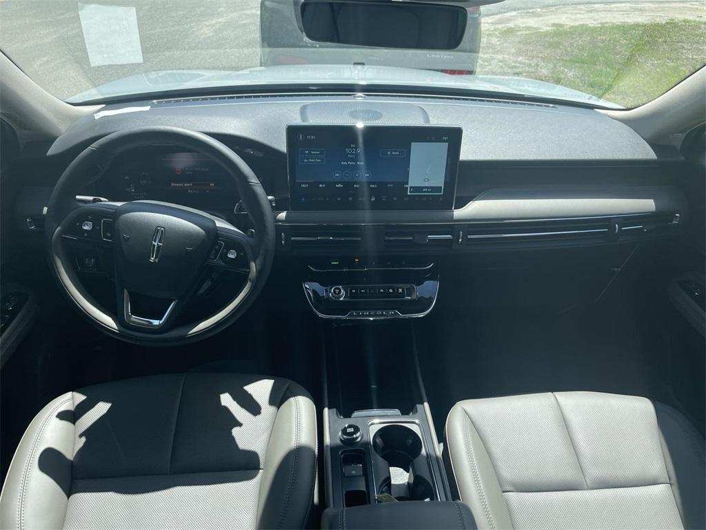 new 2025 Lincoln Corsair car